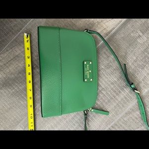 Like new Kate Spade Leather Green Purse